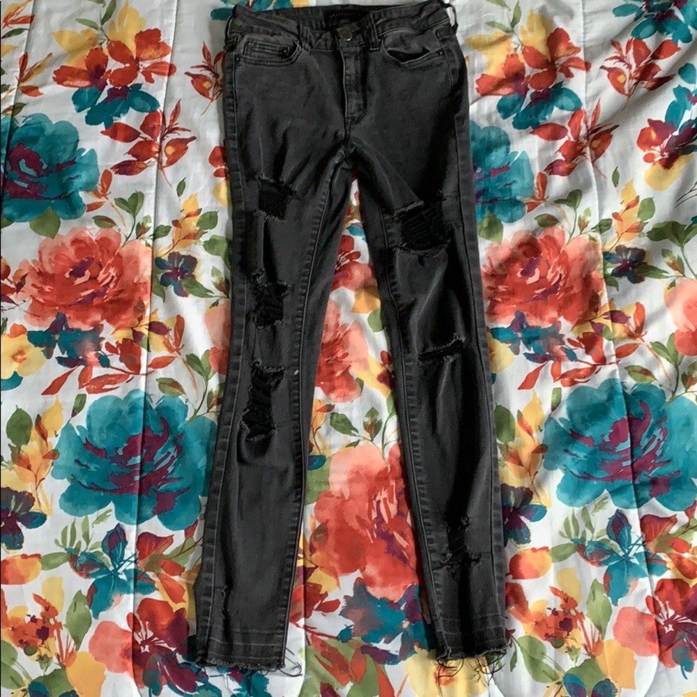 Black High Waisted Ankle Jeans